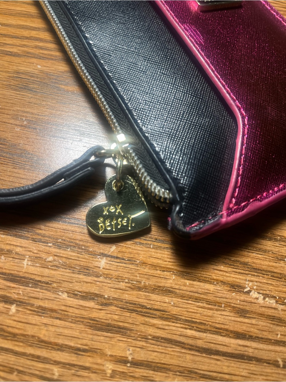 Betsey Johnson Metallic Fuchsia and Black Wristlet - Picture 4 of 7